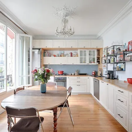 Large Charming House - Welkeys Ferienhaus